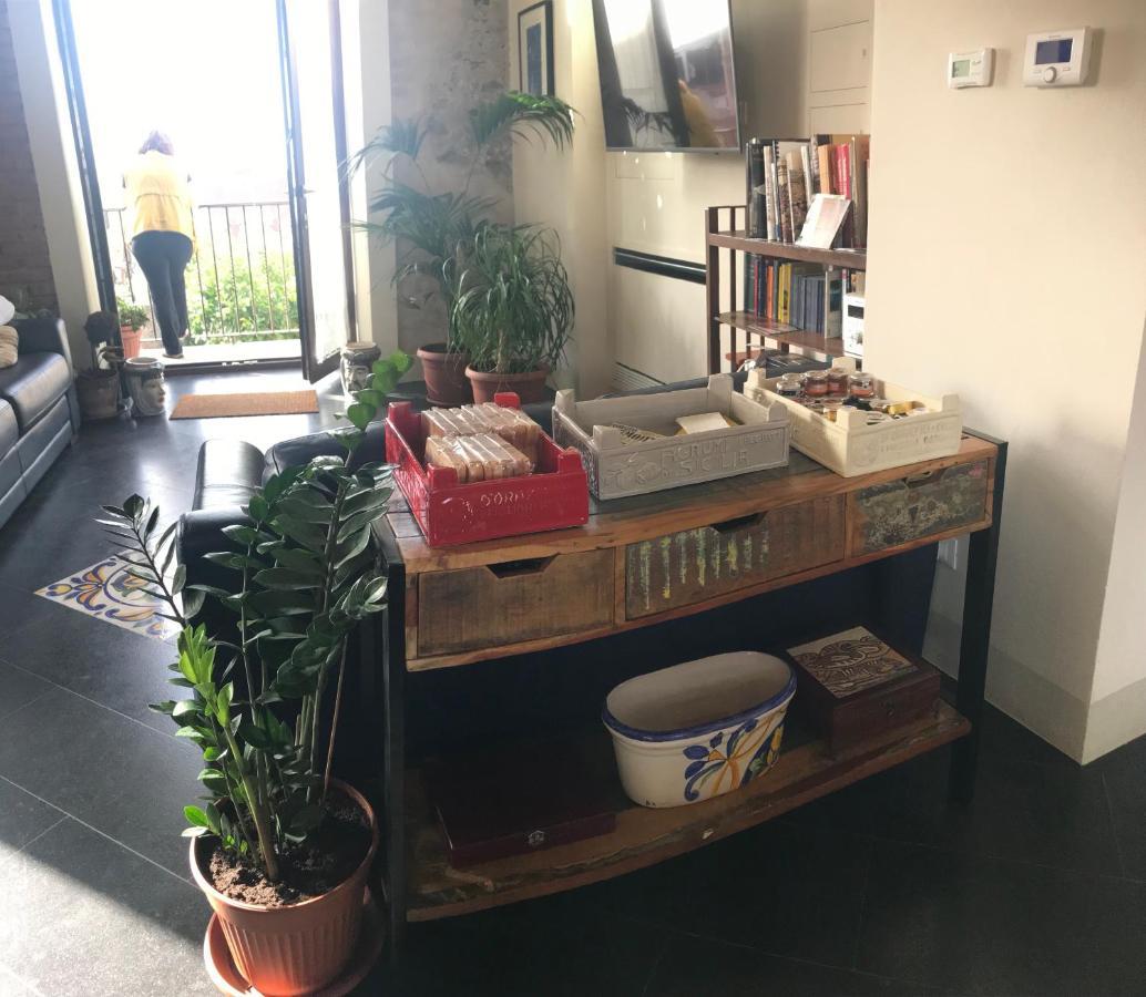 Castello D'Alcontres Guest House 3 Stelle 尼扎迪西奇利亚 外观 照片